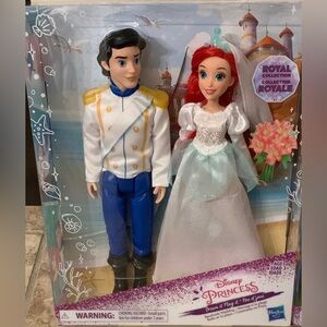 DISNEY PRINCESS ARIEL and PRINCE ERIC ROYAL COLLECTION